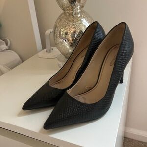Zara Basic Collection Pumps